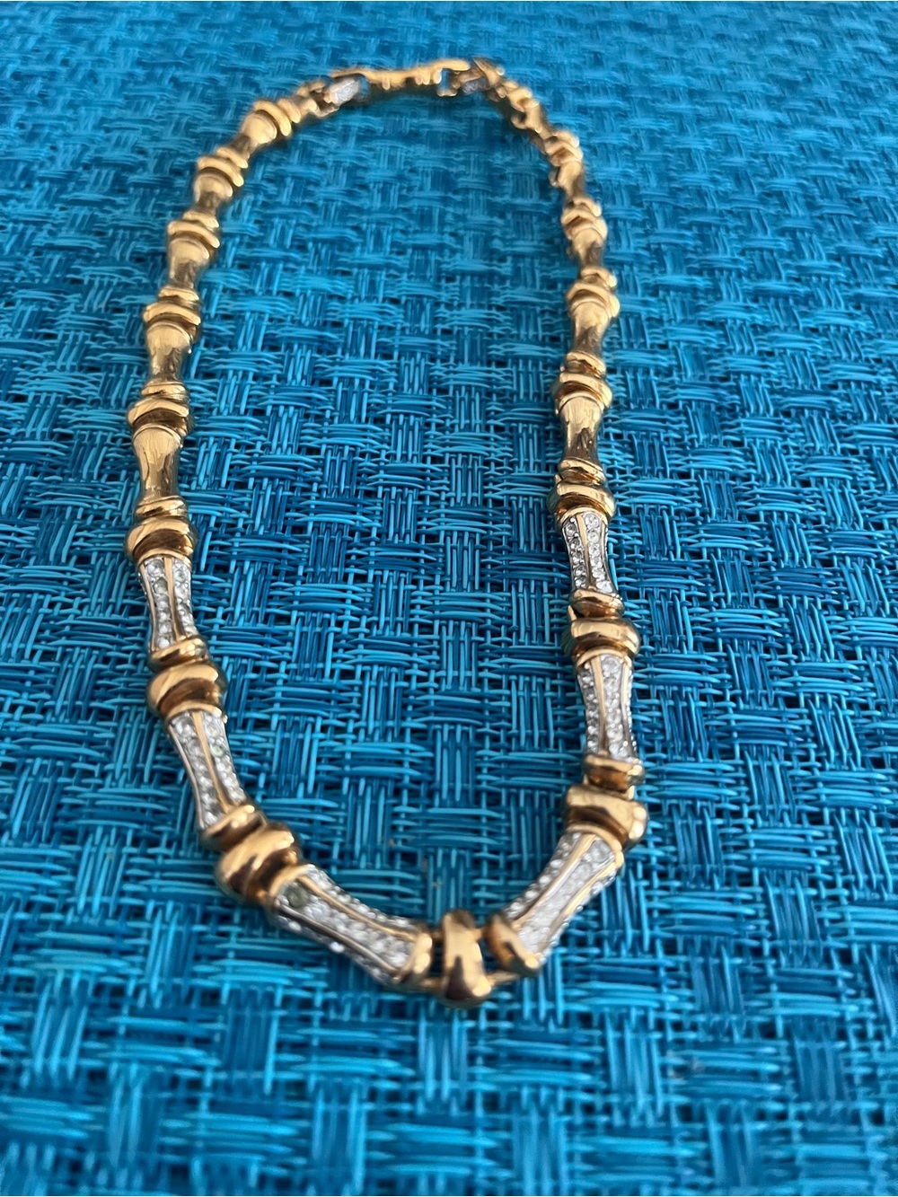 ❤️❤️❤️Swarovski Gold and Silver Crystal Link Necklace NWOT
